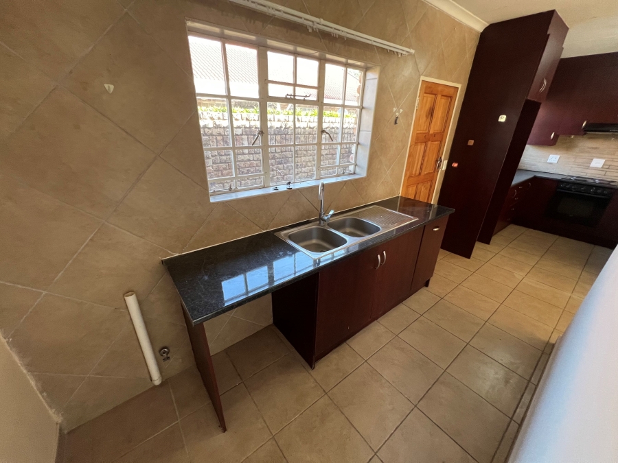 3 Bedroom Property for Sale in La Hoff North West